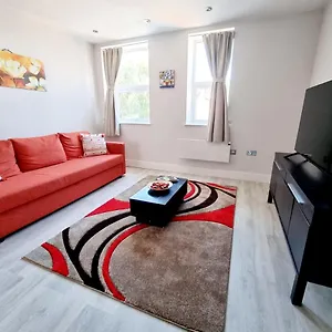 Apartment Modern Maisonette 2 Bedrooms Newly Renovated, Bournemouth