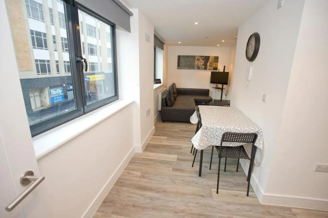8 Compass Point Apartment Bournemouth